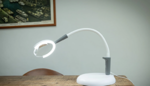 Lampe-loupe LED Magnificent Pro 3 en 1 – Daylight